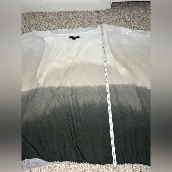 Alfani Black and White Ombre Blouse size 1X - Picture 4 of 5